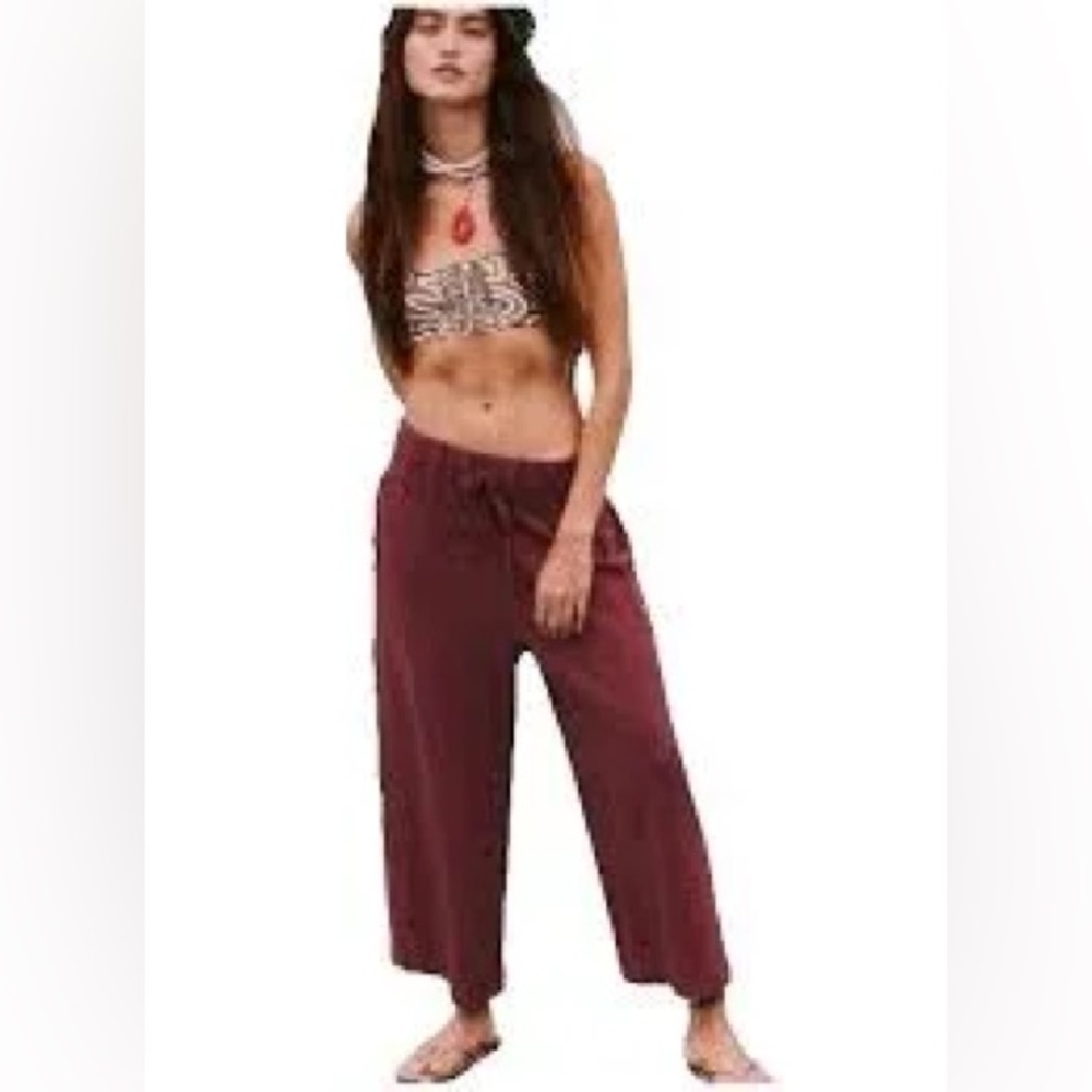 Free People Beach Maroon Cropped Gaucho Pants Size XS NWT - Picture 1 of 8